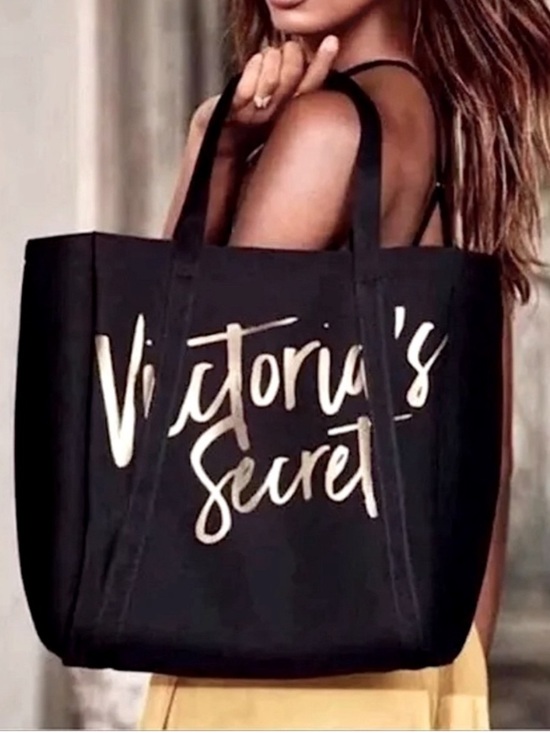 Victoria's Secret Handbags - Victoria's Secret Beach Cooler Insulated Carry-All
Wine Tote Bag in Black